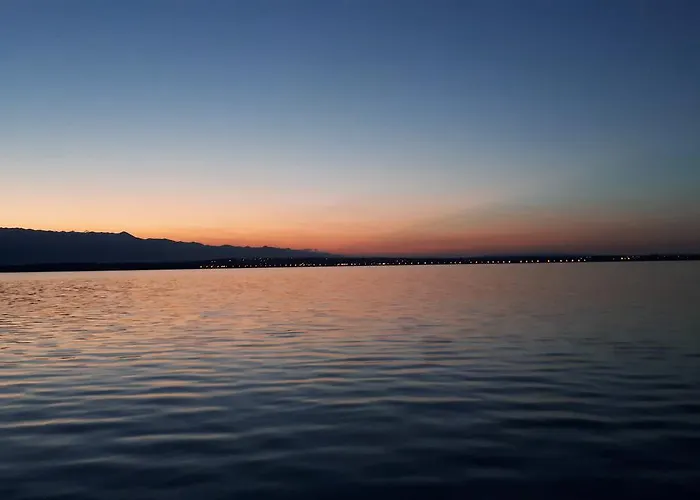 Apartament Iris Sabunike *