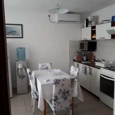 Apartment Iris Sabunike Privlaka (Zadar)